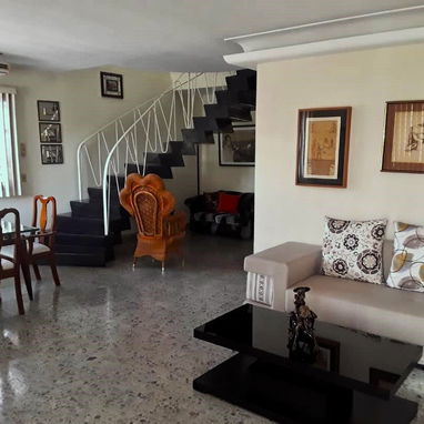 📱 Villa Privada con Piscina y Entrada Independiente - Img 116110489