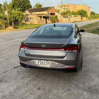 Vendo o negocio, Hyundai Elantra, 2021 - Img 119028621