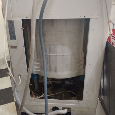 Vendo lavadora automática Frigidaire 11kg de uso - Img 120702616