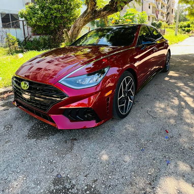 Vendo o negocio yhunday sonata N line del 2023 13 mil millas - Img 105484973