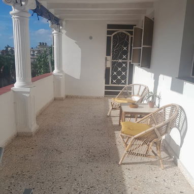 Se renta Apartamento lineal y por días en playa - 9/10