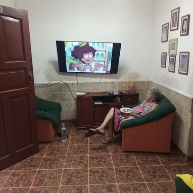 Vendo casa amplia en La Habana vieja🏡✨  ‼️💲Gran potencial para generar ingresos mediante el negocio de renta de habita - 7/10