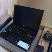💻 Asus VivoBook Go 14 E410KA  (COMO NUEVA)( 💯Funcionamiento + 💯Estética)  🔧Procesador: Intel Celeron N4500  ⚡*hacer - Img 58217292