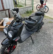 Moto de gasolina marca *AVA AVISPÓN* pasillo largo  , nueva 0km a estrenar por el cliente 🫡  4 tiempos - Automática   - - Img 49732943
