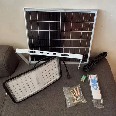 Reflectores de 40,80 y 120W co su panel y anclaje NEW con garantia - Img 116408819