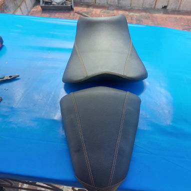 Tapicería de asientos de motos, bicimotos, triciclos, etc, - 2/5