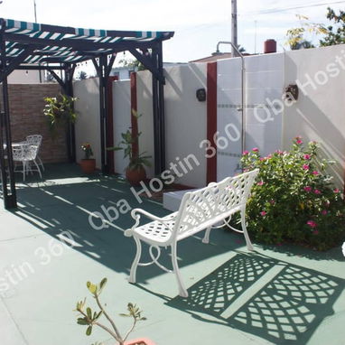 RENTA hostal de 4 habitaciones con Qba Hostin  360 en la bella VARADERO - 7/10