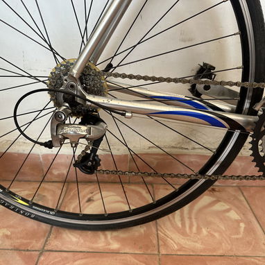 Bicicleta de ruta Trek - Img 128137421