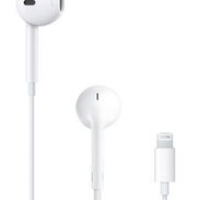 Audífonos (EarPods) Apple (iPhone) de cable Lightning - Img 57693196