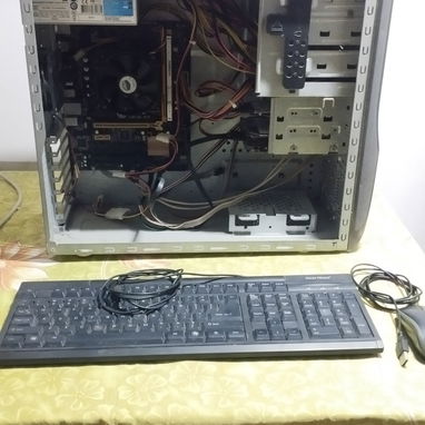 Vendo torre de 4ta económica - 2/5