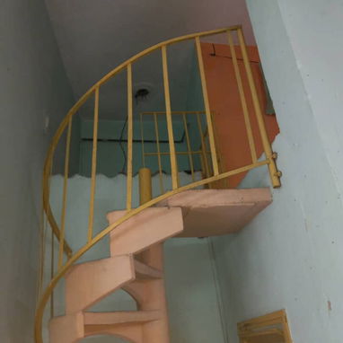 🏡*Ganga en Centro Habana de puerta de calle de puntal alto en 16mil*  🗺*Pto.de Referencia [ Callejón de Hamell ]*  😎* - Img 122400384