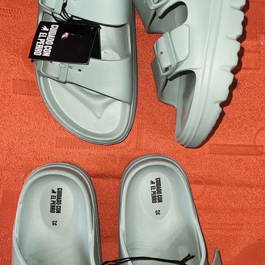 Chancletas altas Cuidado con el perro 39,40y 41 - 2/2