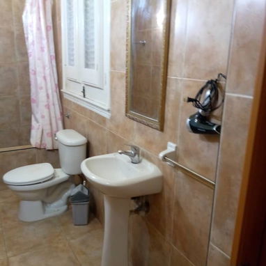 RENTA VEDADO SIN APAGONES 1/4 POR 21Y8 300USD 53582376 - Img 123632645