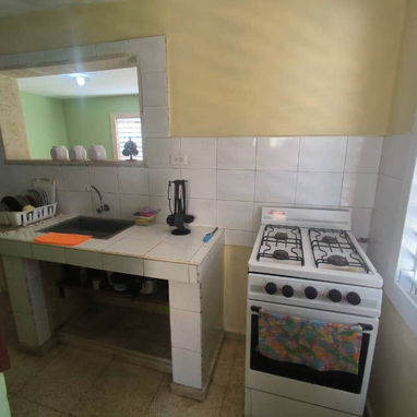 Renta de apartamento independiente en Playa 1/4 - 3/8