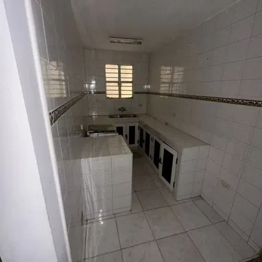 🏠 Playa – Zona céntrica , cerca de la avenida 31 llegando a 60, frente a la estación de bomberos - 5/10