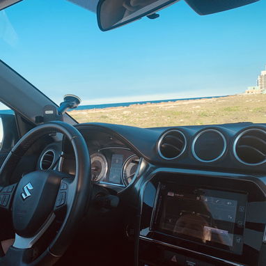 VENDO o CAMBIO por casa en playas del este Suzuki Vitara Hibrido..33000 y me ajusto - Img 111094241