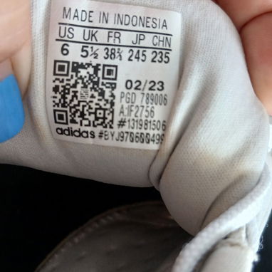 Tenis Adidas 38½, originales de uso - 3/3