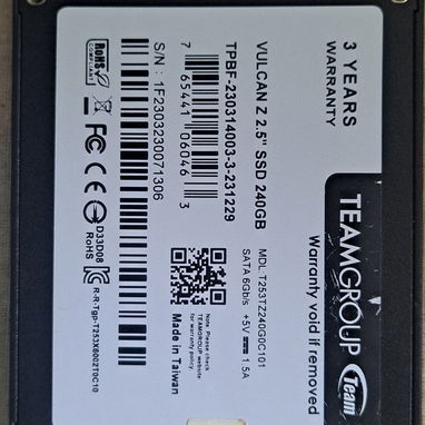 Vendo disco duro SSD (solido)marca Vulcan Z - 2/2