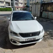 TOYOTA COROLLA SE 2018 - Img 56278033