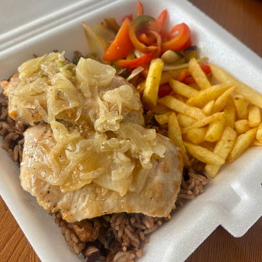 “Los Tres Juanes” ofertamos servicio de comida a domicilio - Img 117634971