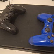 Vendo Play 4 + 2 Mandos - Img 56551717