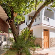 *SE RENTA* HOSTAL CASABLANCA CON GRAN CONFORT Y SERVICIO ESPECIAL PARA SU RECREACION Y FAMILIA -- +12392385021 - Img 53920184