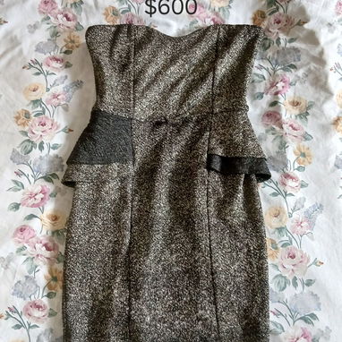 Vestidos nuevos y de uso - Img 123059982