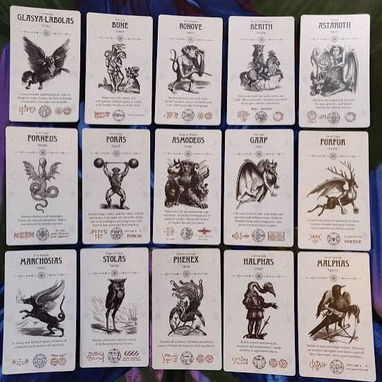Vendo baraja de cartas de Tarot Oculto Original - Img 124264997