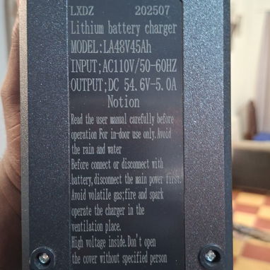Cargador Bicimoto y Moto electrica, Capa doble Forro, Inflador  compresor Neumáticos portatil, GPS con instalación - Img 117250729