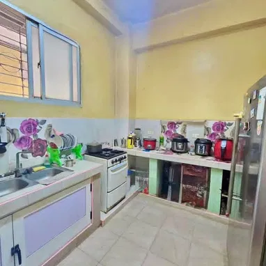 Casa Capitalista en Santo Suarez - La Habana En perfecto estado constructivo - 7/7