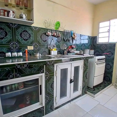 Apartamento 2do piso en Playa Rpto La Ceiba - Img 125770105