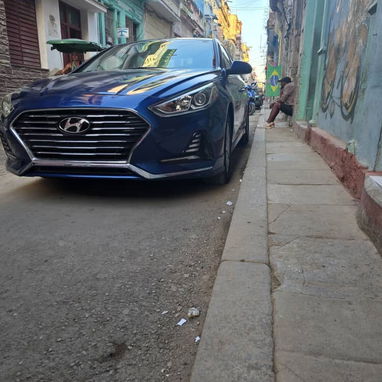 Hyundai sonata 2018 vendo o cambio por algo de menor precio - Img 114675451