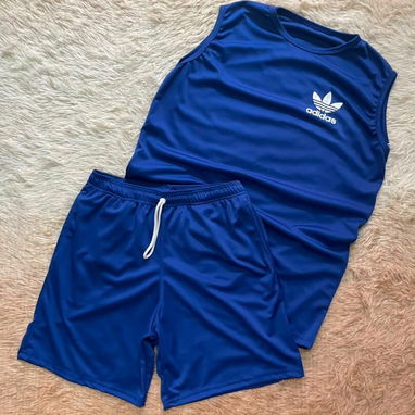 Conjunto de short y pullover - 2/2