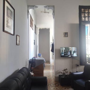 LR4 🏠 Casa interior con excelente distribución en Centro Habana - Img 117290842