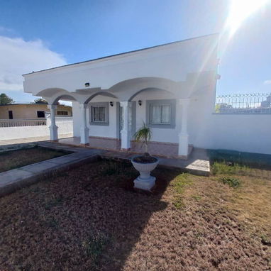 Casa independiente por la carbónera 100 metros del mar - Img 119580876