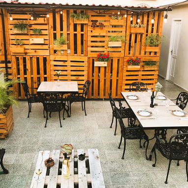 Habitaciones económicas en Vedado desde 25 USD – Planta eléctrica, desayuno por 2.50 USD – 5 hab disponibles - Img 119633856