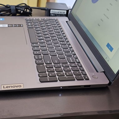 🔅 LENOVO LAPTOP IDEAPAD SLIM3 15IAN8! * NUEVA,,13th GENERACIÓN   ✅️ INTEL® N100 de 4 Nucleos y 4 hilos Hasta 3.4GHz de - 2/3