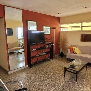 En venta dos grandes aptos en tercer y último nivel con azotea libre de un edificio en Miramar !!! - Img 118231611