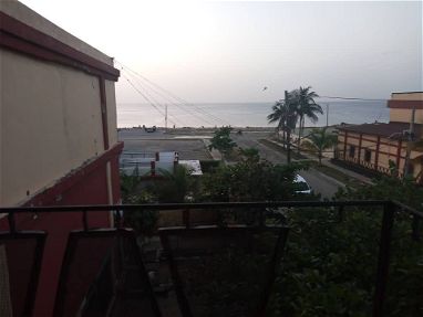 Venta de precioso penthouse con vista al mar en Miramar. - Img 65327297