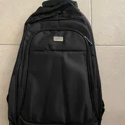 Mochilas negras GRANDES - Img 56905933