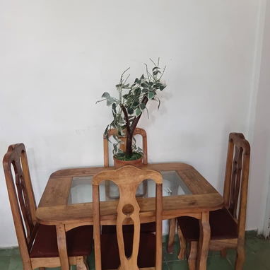Casa 3er piso en Alta Habana. Circuito priorizado. Agua sin problemas. Papeles en regla - 9/10
