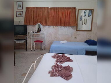 Rentamos  casa con piscina de 4 habitacines en Guanabo. WhatsApp 58142662 - Img 64026189