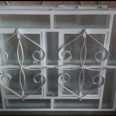 PUERTAS Y VENTANAS DE HIERRO CON CRISTALES - 3/10