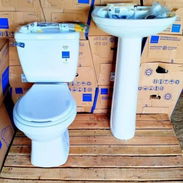 Juego de baño , tasa , tanque con todos sus errajes ,corona ,listo para llegar y montar - Img 54024430