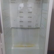 Venta de 2 neveras exhibidoras de uso - Img 57059394