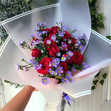 Flores - 7/10