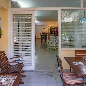 Apartamento en Vedado de 3 habitaciones y kit solar - 3/10