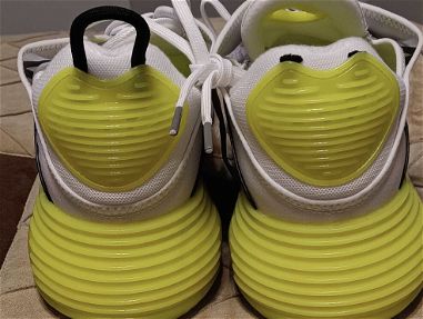 Zapatillas Nike air originales #45 - Img 66679338