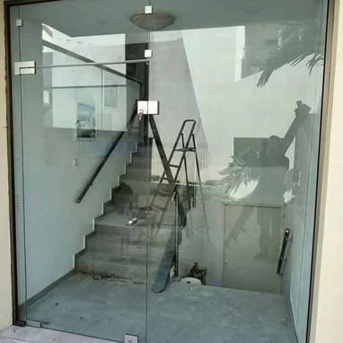 Trabajos de Cristal (Puertas, mamparas, closed, barandas de escaleras y más) - Img 125182780