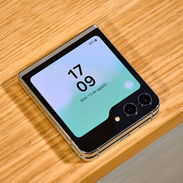 Samsung Galaxy Z Flip 5 5G - Img 56713579